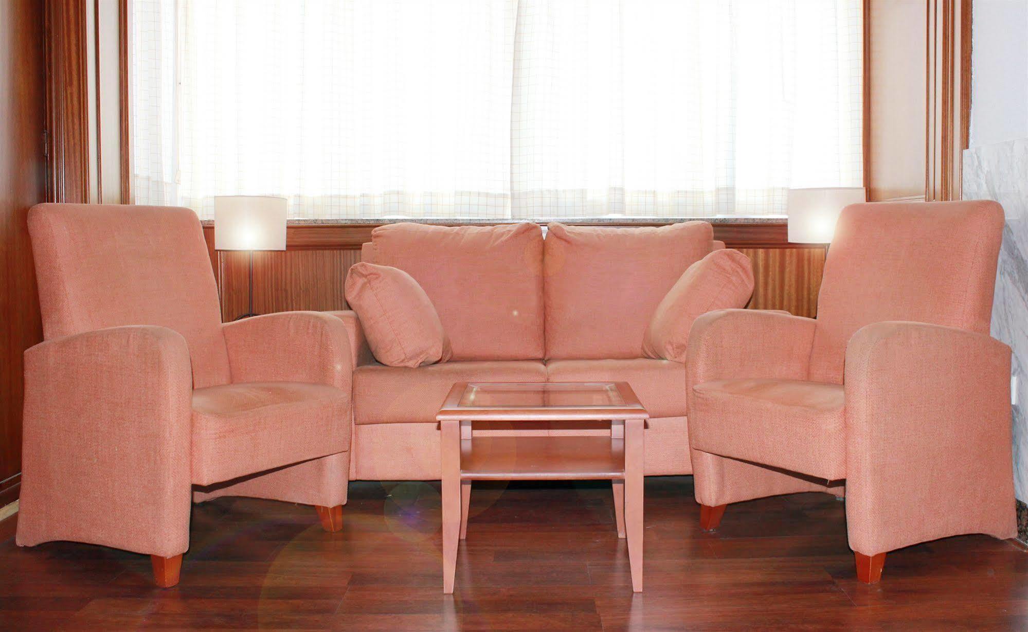 Hotel La Paz Ubeda  Bagian luar foto